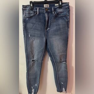 Stylish Blue Distressed Women Jeans - stretch